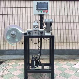China Vertical blind automatic  CUTTING machine /blinds making machines proveedor
