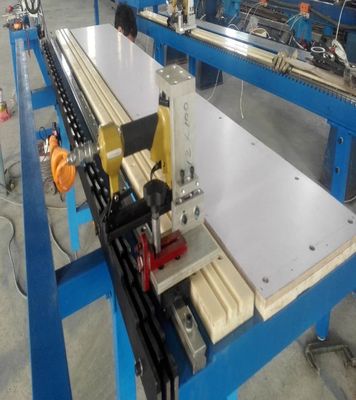 China perforación automática y cosedoras para las lumbreras de los obturadores de la plantación proveedor